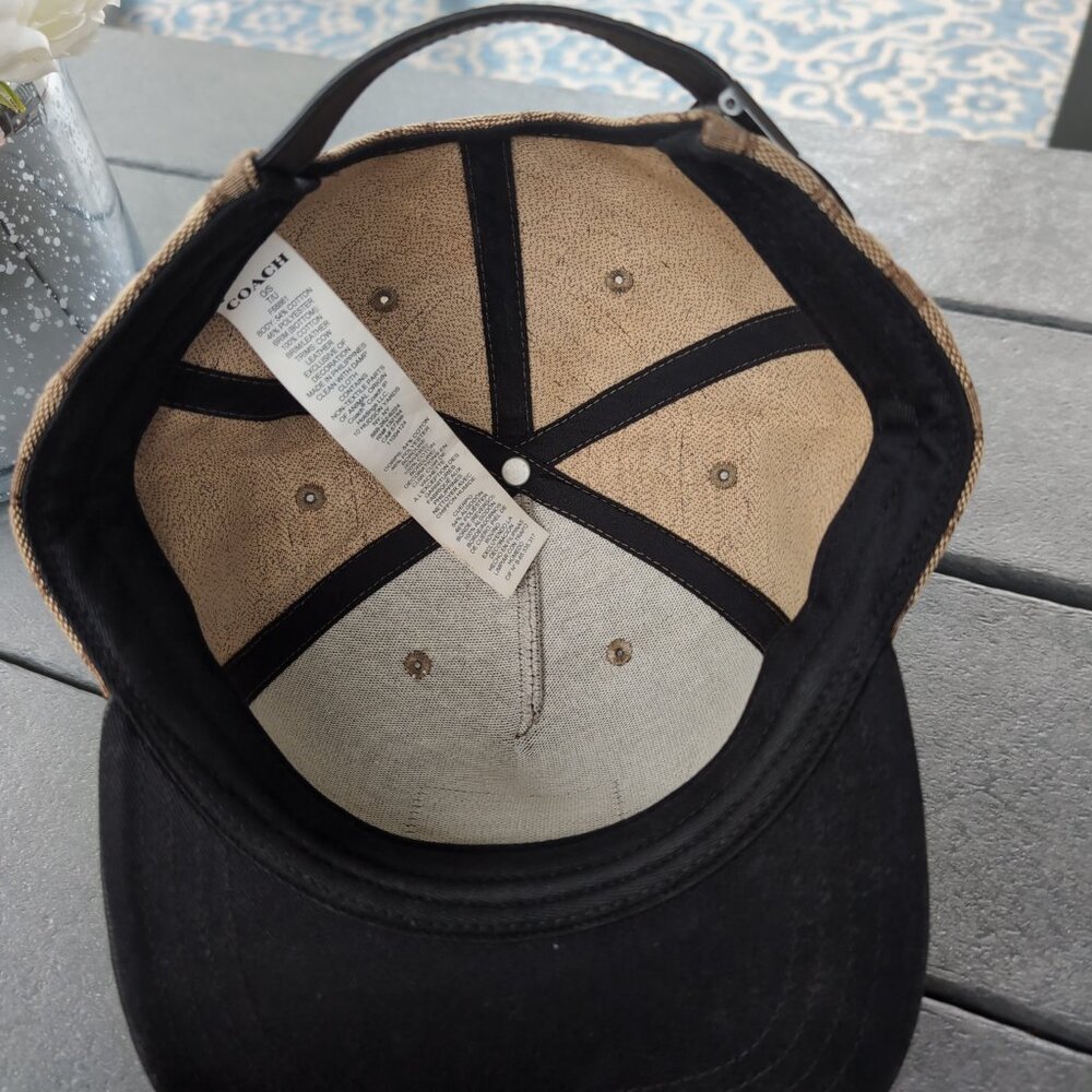 Coach Hat - Picture 6 of 7